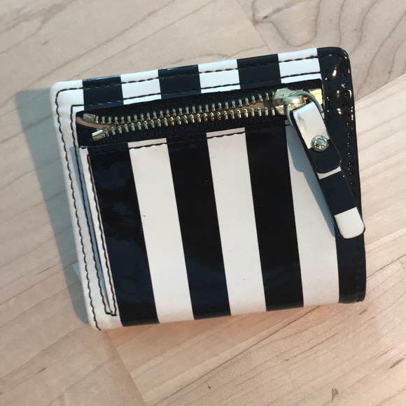 Kate Spade Wallet - Picture 3 of 3